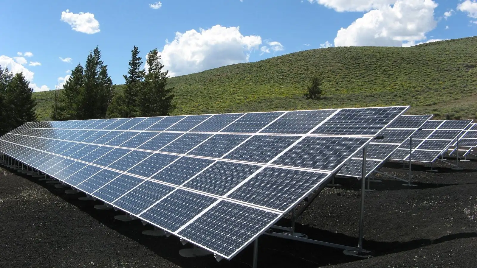Proyecto: Sistema de riego con bombeo solar — Valle de Majes, Arequipa